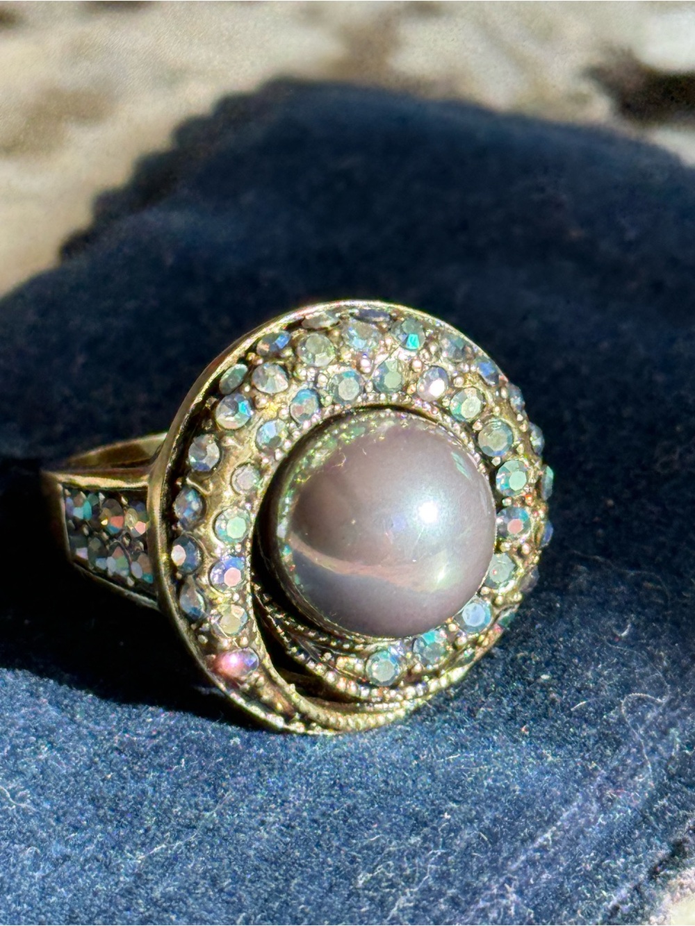 Signed Heidi Daus Faux Black Pearl & Crystal Cocktail Ring - Women's Jewelry - Picture 2 of 7